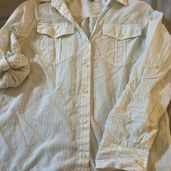 Patagonia hemp and organic cotton lightweight shirt. Never worn. Perfect casual - Picture 4 of 8
